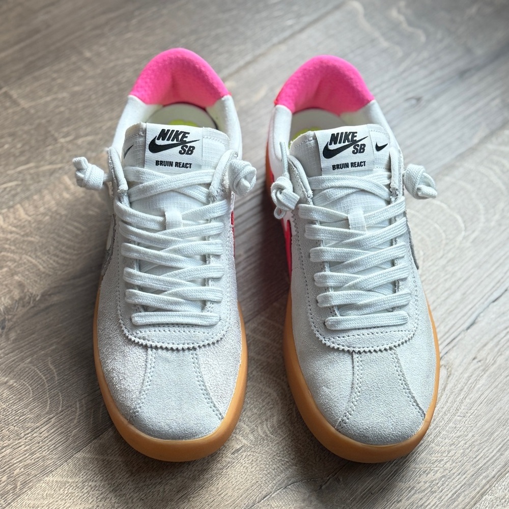 Nike Bruin React SB Rawdacious Summit White Gum CV5980-101 Men 9, Woman 10.5 - Picture 2 of 10